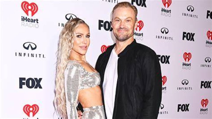 Sharna Burgess Reveals Engagement & Baby Plans With Brian Austin Green – Hollywood Life