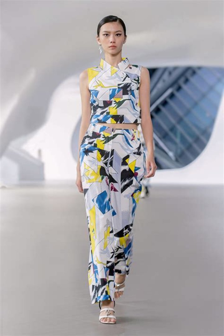 Shiatzy Chen show, Spring Summer 2017, Paris Fashion Week, France &ndash; 04 Oct 2016
