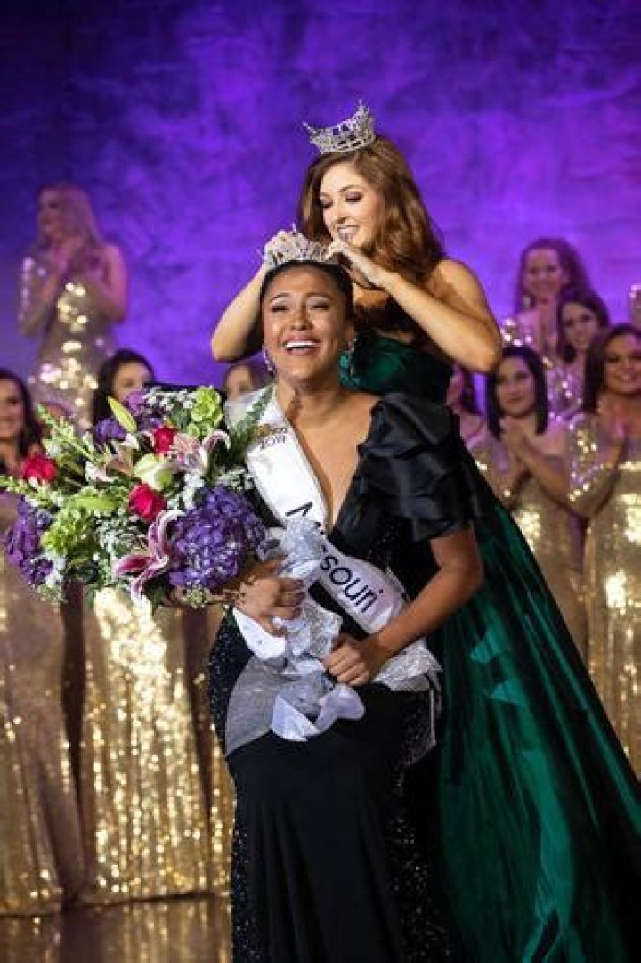 Simone Esters &mdash; Miss Missouri
