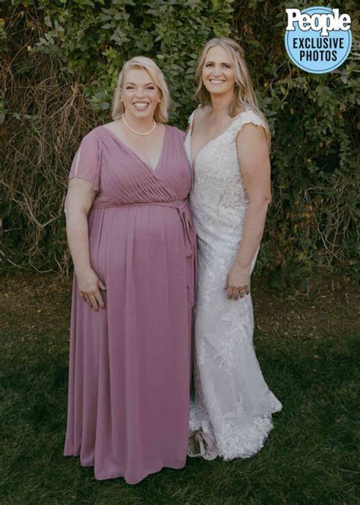 ‘Sister Wives’ Stars End Marriage – Hollywood Life