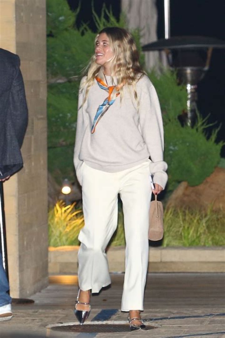 Sofia Richie hangs in Malibu with Scott Disick & Reign