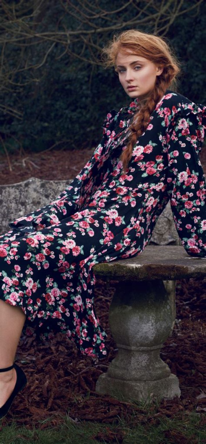 Sophie Turner’s ‘Marie Claire’ Photo Shoot — Pics