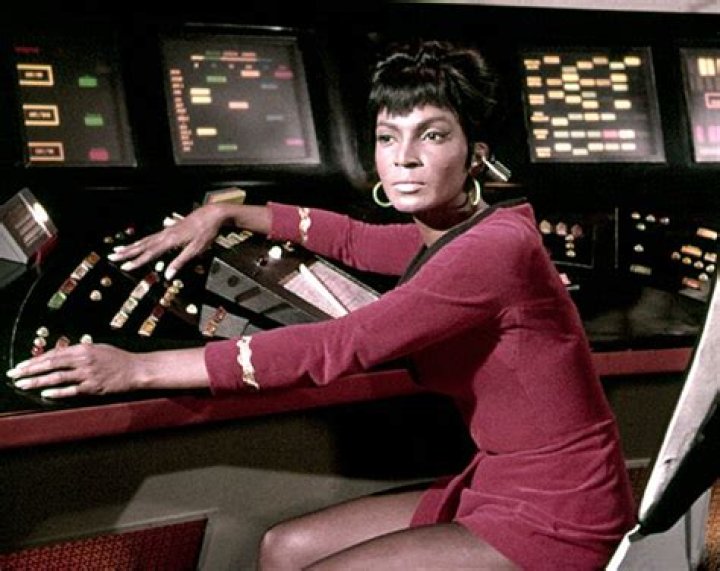 ‘Star Trek’ Actress Nichelle Nichols’ Ashes Will Be Sent to Space – Hollywood Life