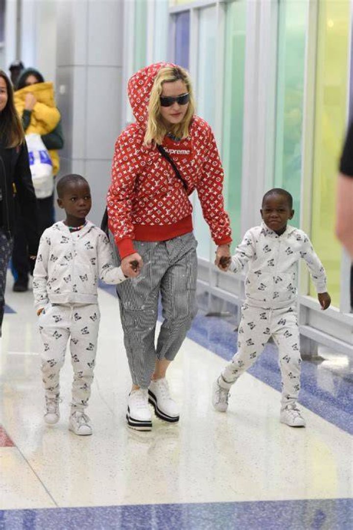 Stella and Estere Ciccone