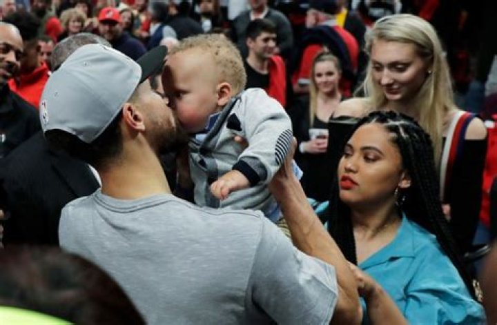 Steph Curry Kisses His Baby Boy Canon