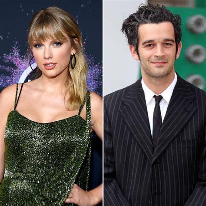Taylor Swift and Matty Healy walking together