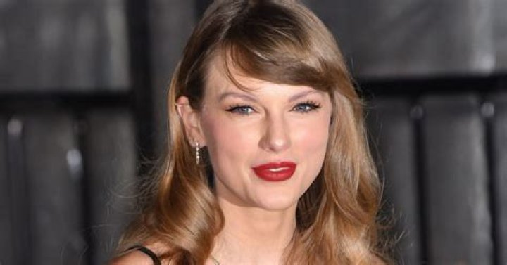 Taylor Swift Fans Flock to London Pub After Singer Hints It’s Joe Alwyn’s Favorite in New Song