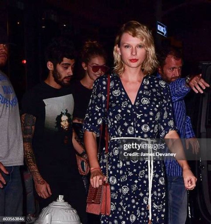 Taylor Swift, from left, Gigi Hadid, Karlie Kloss and Lily Aldridge arrive at the MTV Video Music Awards at the Microsoft Theater, in Los Angeles 2015 MTV Video Music Awards - Red Carpet, Los Angeles, USA - 30 Aug 2015