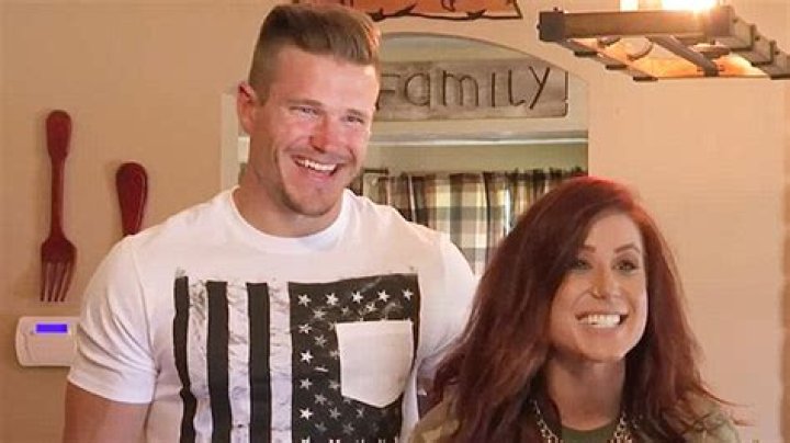 ‘Teen Mom 2’s Cole DeBoer Shows Off His Shirtless Chiseled Body In New Workout Pic
