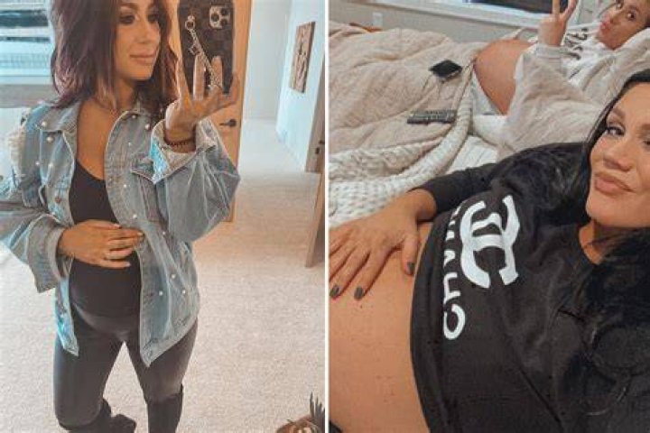 ‘Teen Mom 2’ Star Chelsea Houska Shows Off Her Bare Baby Bump While Relaxing In Faux Fur Robe — Watch