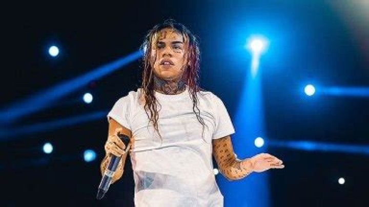Tekashi 6ix9ine Looking Forward To ‘Second Start’ & Has Hired Security After Leaving Prison Early