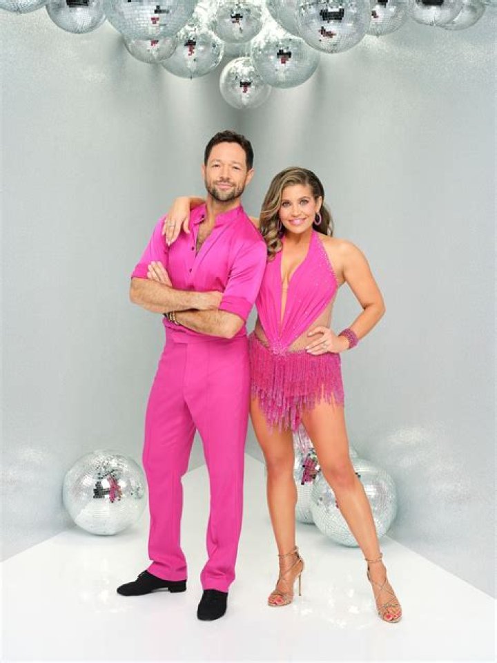 Teresa Guidice & Pasha Pashkov On Elvis Night