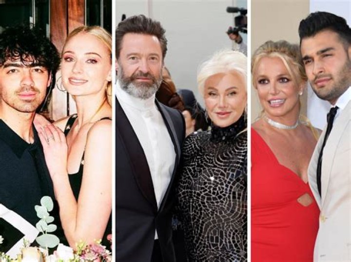 The 11 Most Shocking Selfies Of The Singer – Hollywood Life