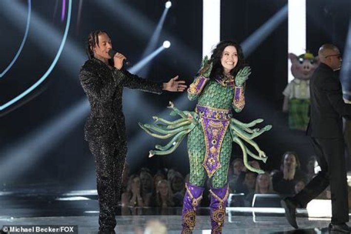 THE MASKED SINGER: Bishop Briggs in the &ldquo;Season Finale&rdquo; episode of THE MASKED SINGER airing Wednesday, May 17 (8:00-9:01 PM ET/PT) on FOX. CR: Michael Becker/FOX. &copy;2023 FOX Media LLC.