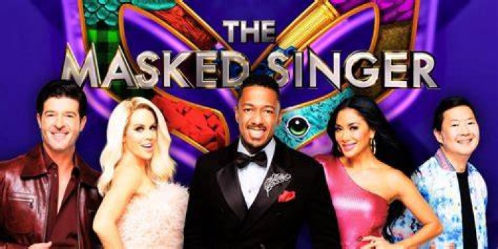 THE MASKED SINGER: L-R: Panelists: Robin Thicke, Jenny McCarthy, Ken Jeong and Nicole Scherzinger. THE MASKED SINGER premieres Wednesday, Sept. 25 (8:00-10:00 PM ET/PT) on FOX. &copy; 2019 FOX MEDIA LLC. CR: Michael Becker/FOX.