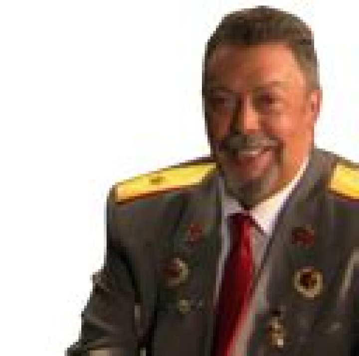 tim-curry-1