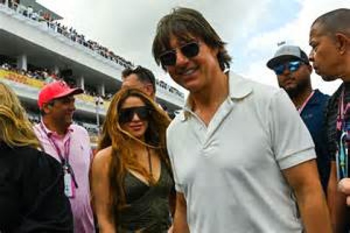 Tom Cruise and Shakira on the starting grid during the Formula 1 Crypto.com Miami Grand Prix 2023, 5th round of the 2023 Formula One World Championship from May 05 to 07, 2023 on the Miami International Autodrome, in Miami Gardens, Florida, United States of America - Photo DPPI F1 - MIAMI GRAND PRIX 2023 - RACE, , Miami Gardens, Etats-Unis - 07 May 2023