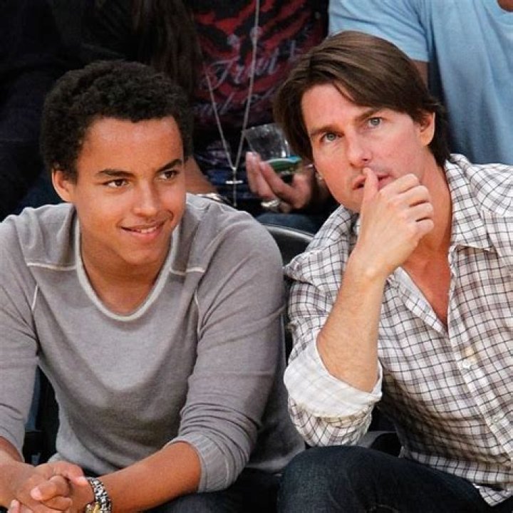 Tom Cruise’s Very Private Son, Connor Cruise, Posts Rare Selfie After Getting A New Haircut: Pic