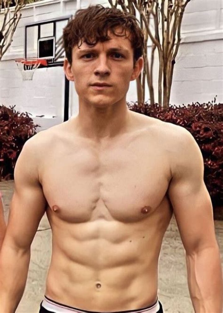 Tom Holland Puts His Buff Shirtless Body On Display & Reveals Mark Wahlberg Is Hit Fitness Inspiration