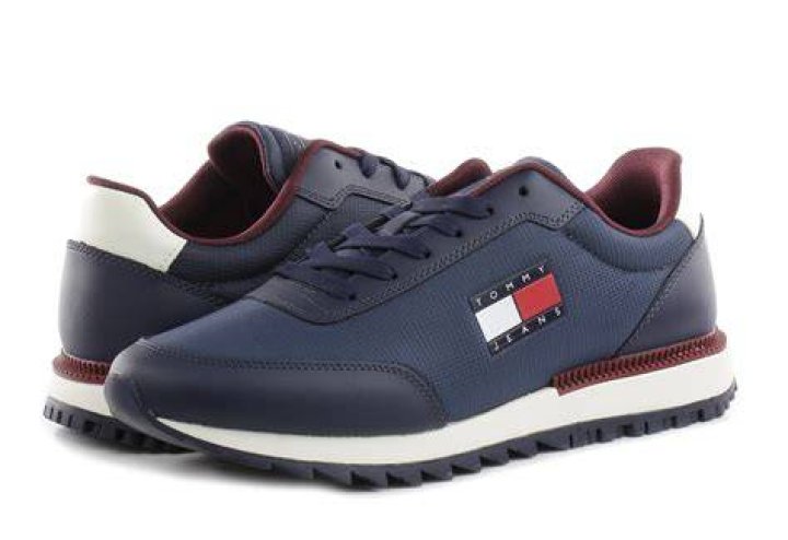 Tommy Hilfiger sneakers