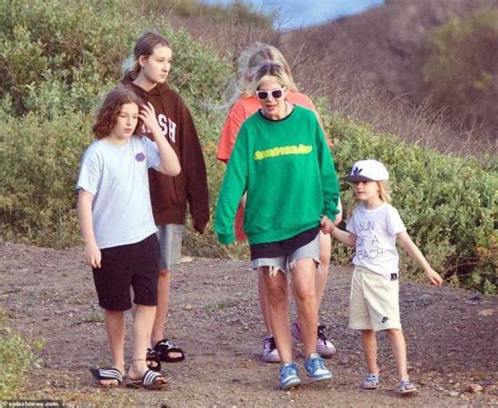 Tori Spelling Shares Rare Family Photos Of Her Kids Living In RV – Hollywood Life