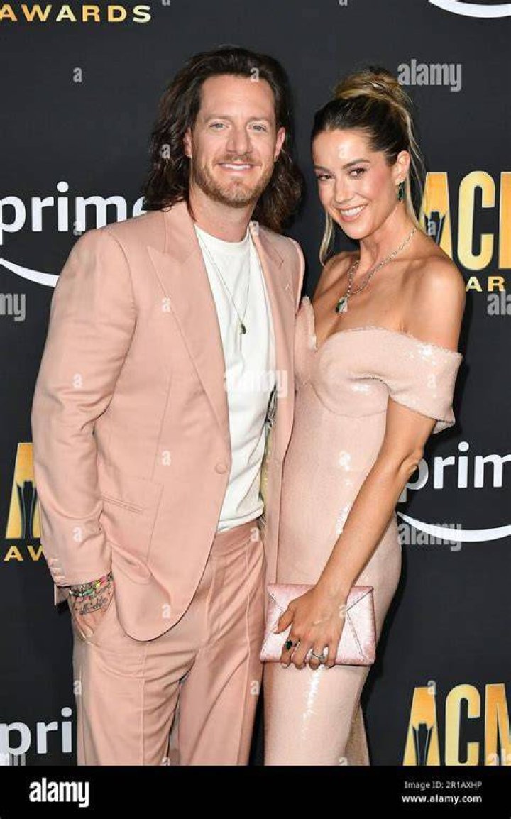 Tyler Hubbard & Hayley Hubbard
