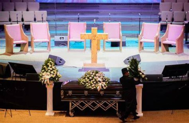 Tyre Nichols’ Funeral: Photos – Hollywood Life