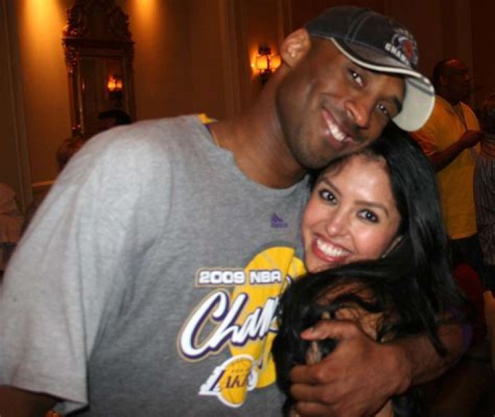 Vanessa Bryant Says She’s ‘Missing’ Kobe ‘So Much’ On Valentine’s Day: ‘Kisses To You & Gigi In Heaven’