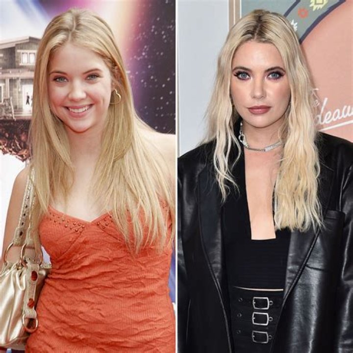 Vanessa Hudgens&nbsp;and&nbsp;Ashley Benson