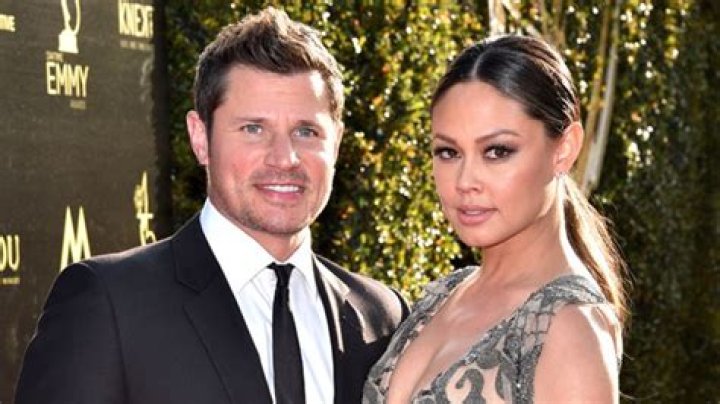 Vanessa Lachey Says Nick’s Divorce From Jessica Simpson Was ‘Hard’ – Hollywood Life