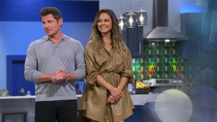 Vanessa Lachey Trying out Some Recipes for Valentine`s Day