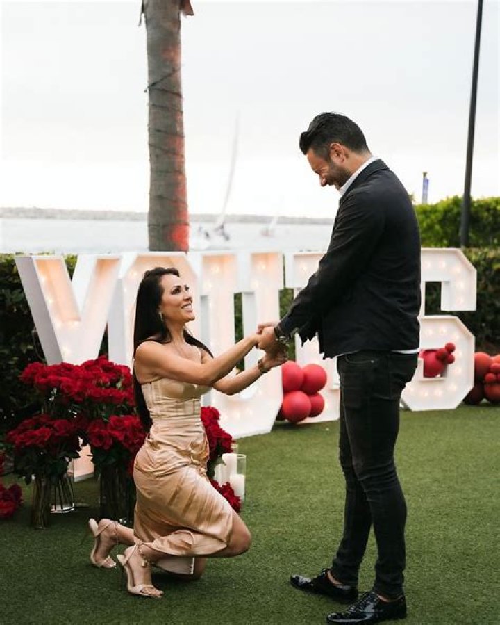 Vanessa Villela, Nick Hardy
