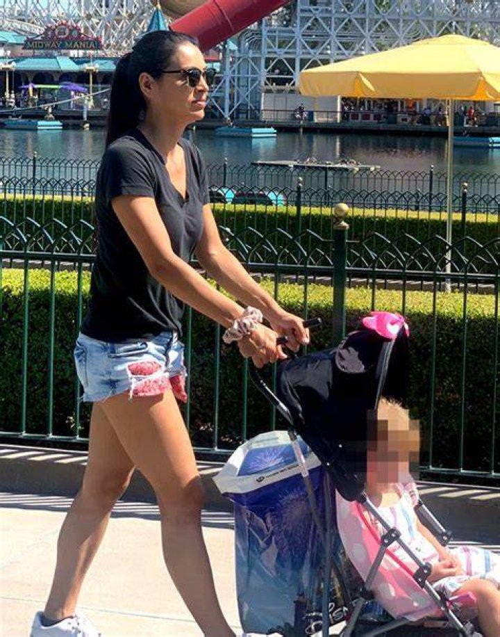 Varunie Vongsvirates with daughter Lyla
