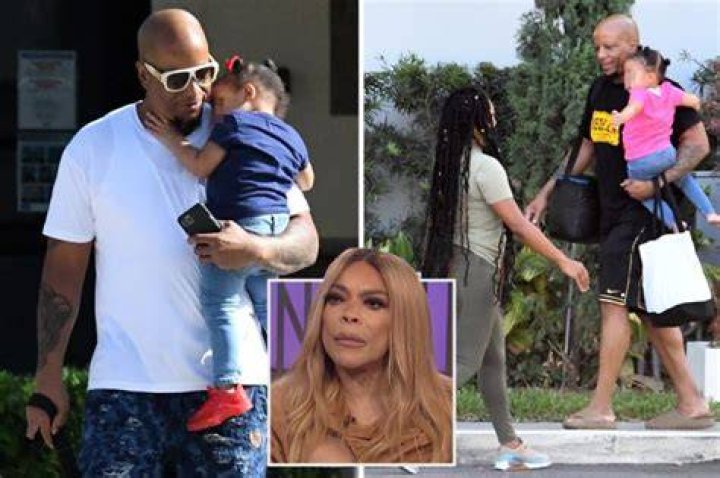 Wendy Williams Trolls Ex Kevin Hunter For Love Child Drama While Cuddling With Pal’s Baby
