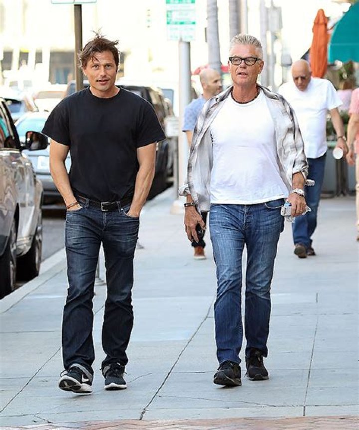 Who Is Dimitri Hamlin? 5 Things On Harry Hamlin & Ursula Andress’s Son – Hollywood Life