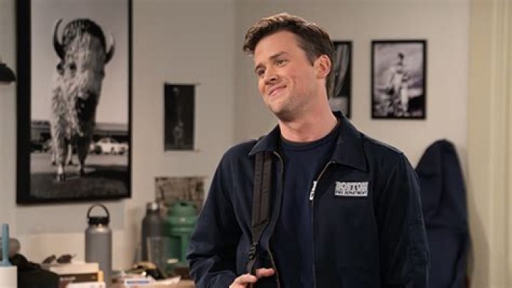 Who Is Jack Cutmore-Scott? About Frasier Revival’s New Freddy – Hollywood Life