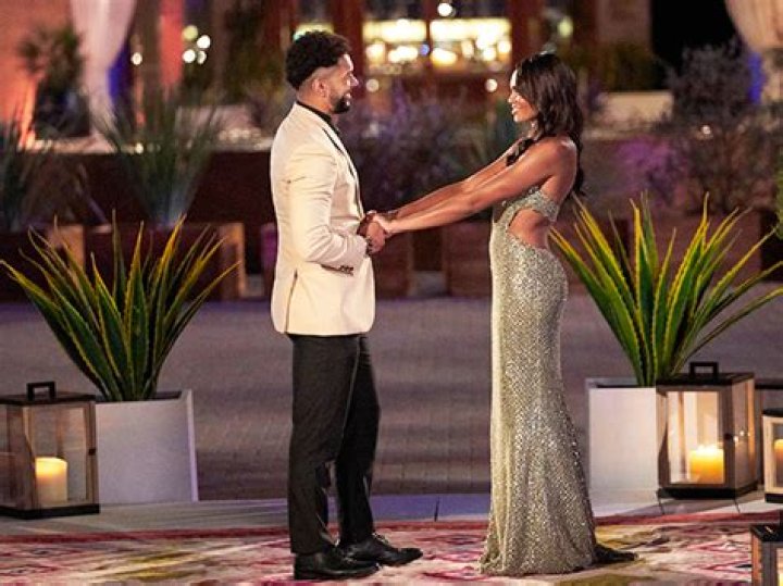 Who Is Jamie Skaar? Facts About ‘The Bachelorette’ Contestant – Hollywood Life
