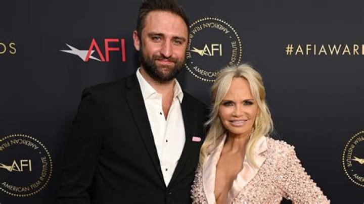 Who Is Josh Bryant? 5 Things To Know About Kristin Chenoweth’s Boyfriend – Hollywood Life