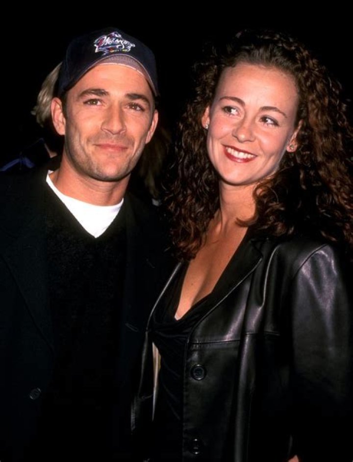 Who Is Rachel Minnie Sharp? Facts About Luke Perry’s Ex-Wife – Hollywood Life