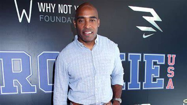 Who Is Tiki Barber? 5 Things About The NFL Player Appearing On ‘RHONJ’ – Hollywood Life