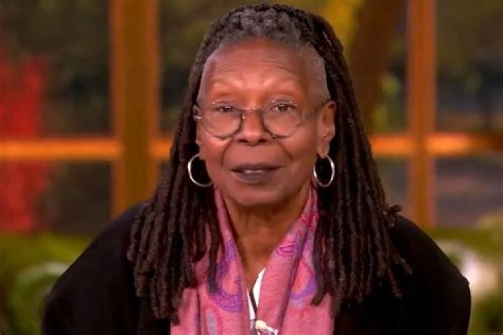 Whoopi Goldberg Returns To ‘The View’ After 2 Week Suspension – Hollywood Life