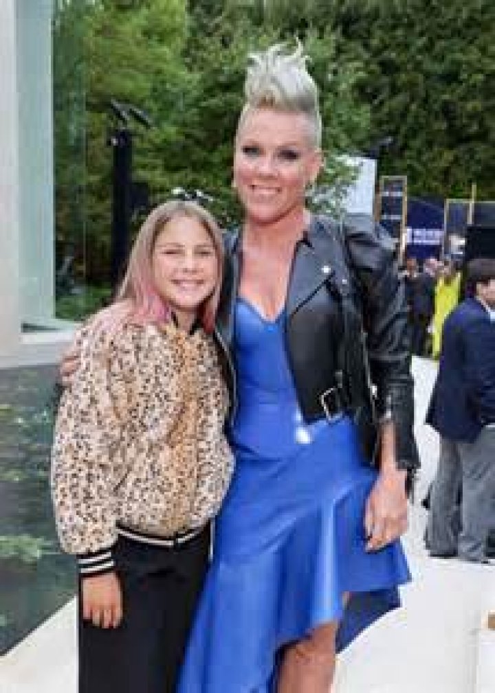 Willow Sage Hart and Pink Pink out and about, New York, USA - 22 May 2019