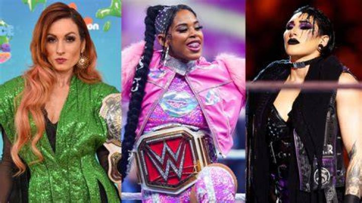 WWE Stars Who Are In Love Outside The Ring – Hollywood Life