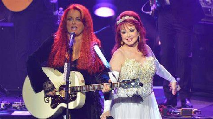 Wynonna & Naomi Judd At The 2011 ACMs