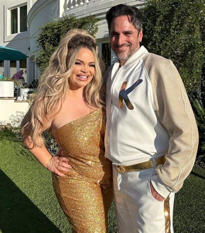 YouTuber Expecting 1st Child With Moses Hacmon – Hollywood Life