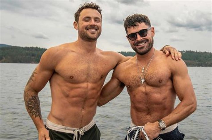 Zac Buffing Up For &lsquo;Baywatch&rsquo;