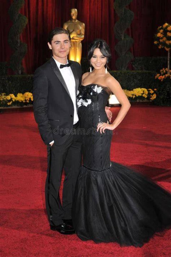 Zac Efron & Vanessa Hudgens