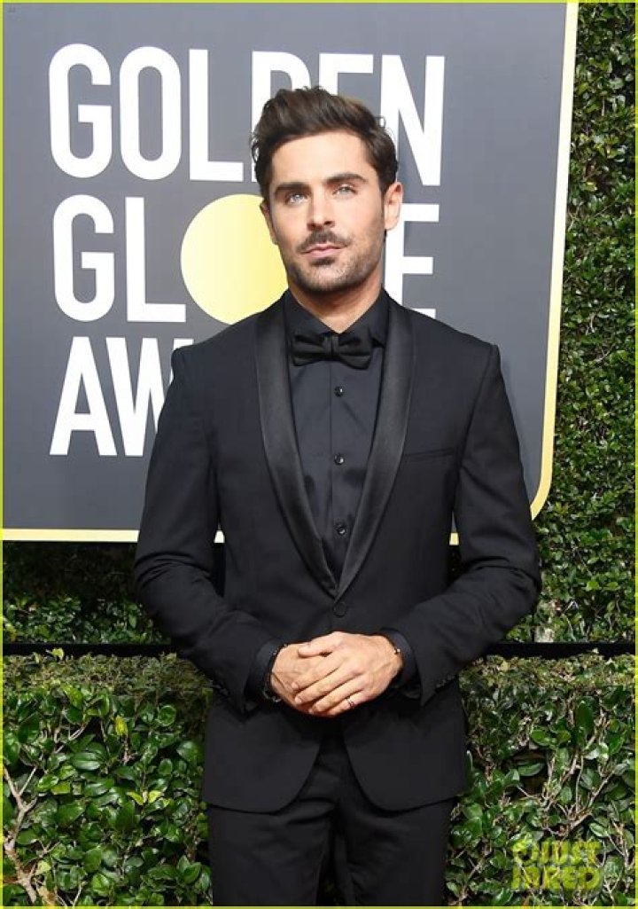 Zac Efron at 2018 Golden Globes