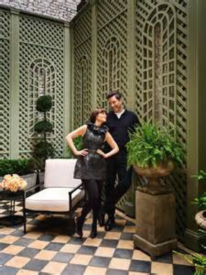 Zoeey Deschanel and Jonathan Scott.